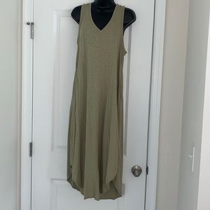 Green over size dress/cover up size large from altar’d state